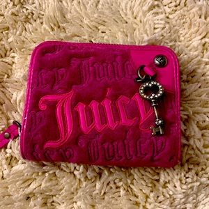 Purple/pink Juicy wallet